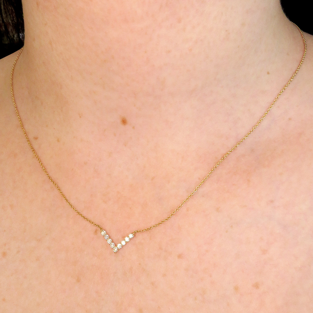1.03ct lab grown diamond V necklace made with 18k yellow gold